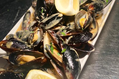 242680910_989073821946617_2768645325169167105_n