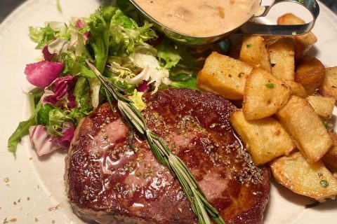 255574977_383644300213991_1574817865211812387_n